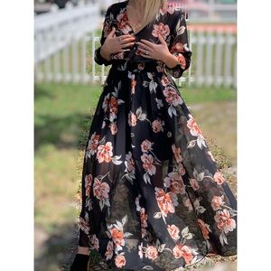 Slimming Floral Long Sleeve Maxi Dress Size 4